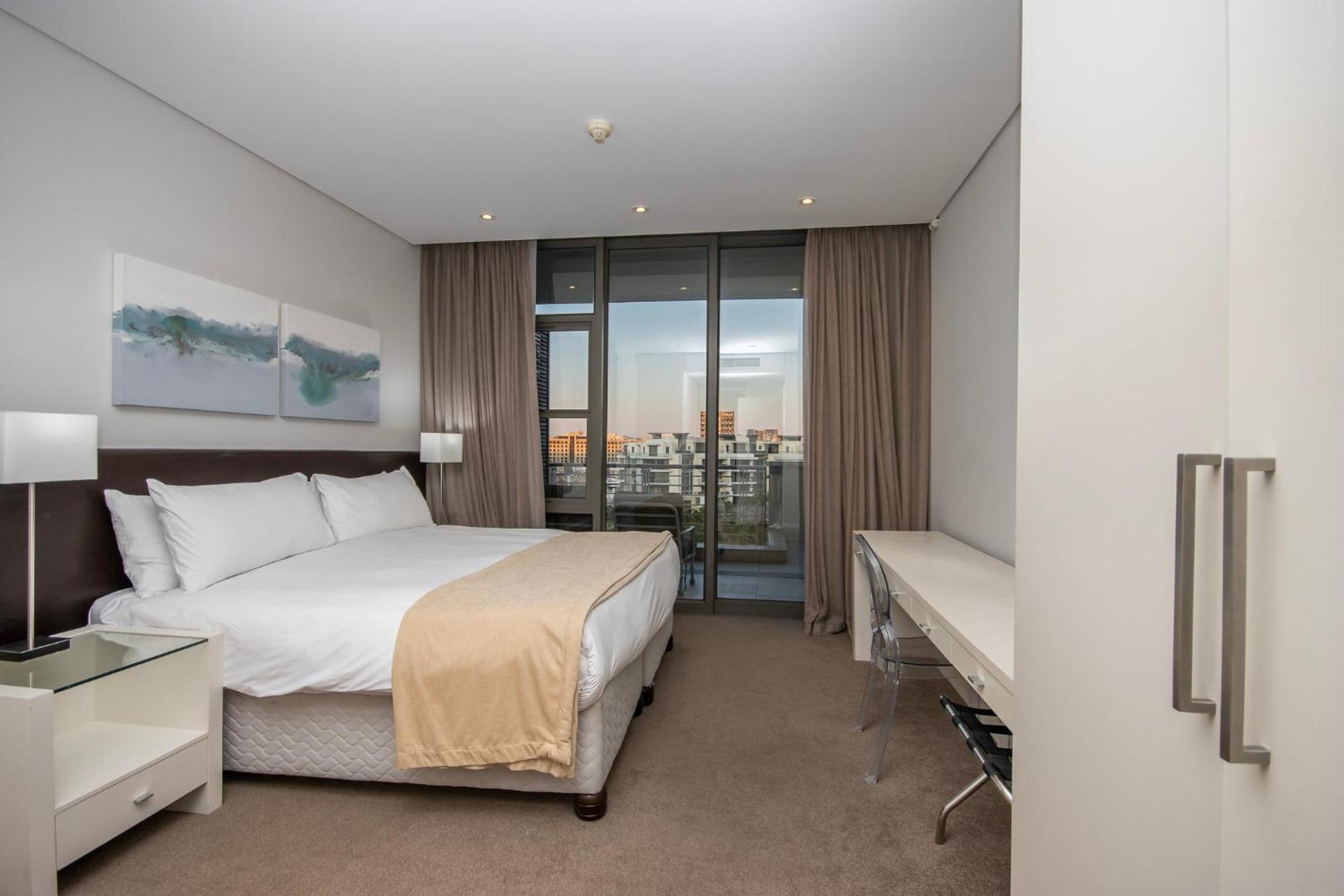 Lawhill Luxury Apartments - V & A Waterfront Cape Town Room photo