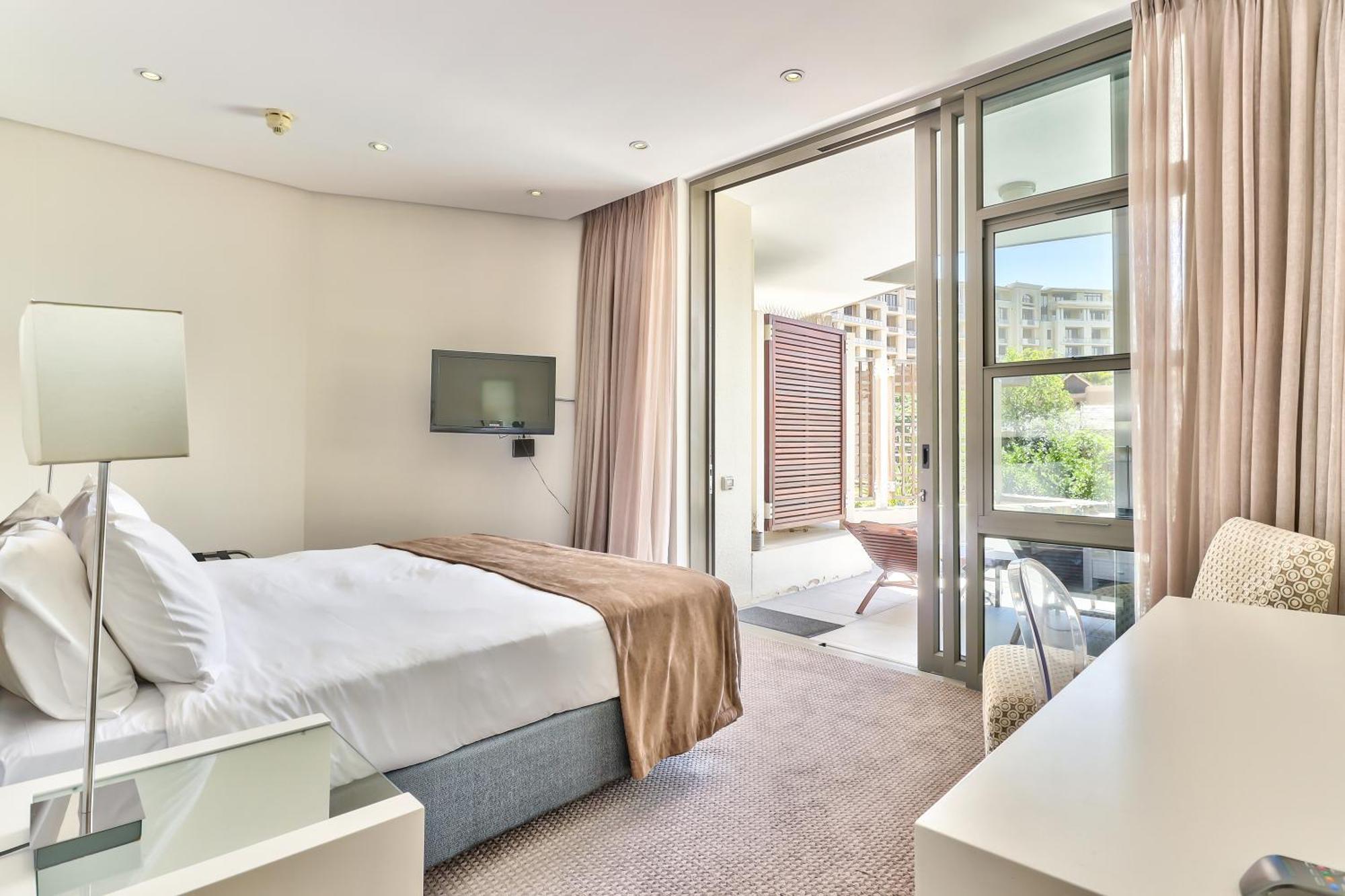 Lawhill Luxury Apartments - V & A Waterfront Cape Town Room photo